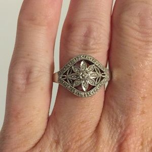 White gold and diamond ring